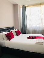 Shalla Guesthouse and Wellness Center