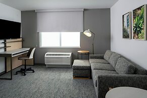Towneplace Suites By Marriott Surprise Prasada