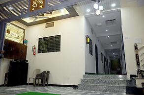 Hotel Mahamrityunjay Palace