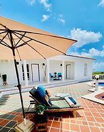 La Pura Vista Resort