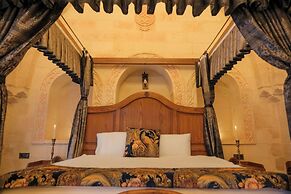 Kasr-i Divan Hotel
