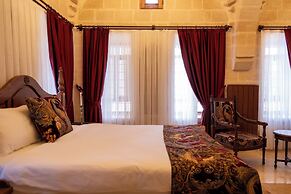 Kasr-i Divan Hotel