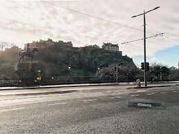 Edinburgh Guest Room
