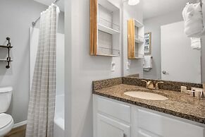 Tranquil Getaway For 8