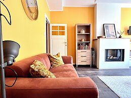 Beachfront & Sea View Sleeps 6