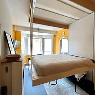 Beachfront & Sea View Sleeps 6