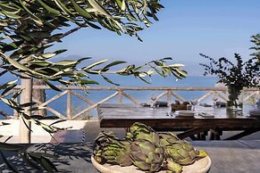 Giulia 2 Villa Apartment Shared Pool Sea Views