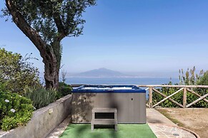 Giulia 2 Villa Apartment Shared Pool Sea Views