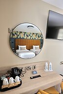 The Maiden City Hotel