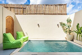 1BR Modern Private Pool Villa