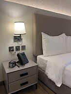 Vibe Hotel Alabang