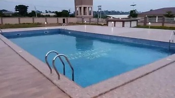 DOA Hotel and Suites