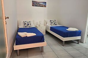La Perla Blu - De Vivo Realty