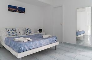 La Perla Blu - De Vivo Realty