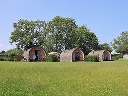 Honeypot Hideaways - Manuka