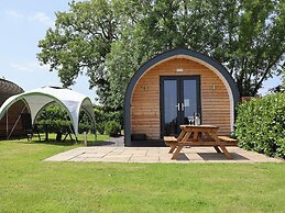 Honeypot Hideaways - Manuka