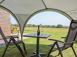 Honeypot Hideaways - Manuka