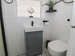 Mid Haven Cottage