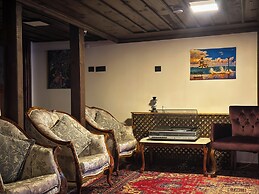 Konak Piano