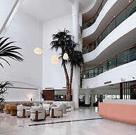 Imperial Island by Louis Hotels