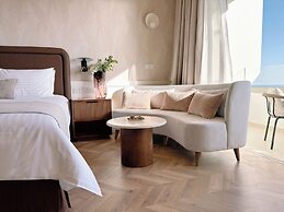 Imperial Island by Louis Hotels