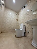 Hotel Shiv Palace