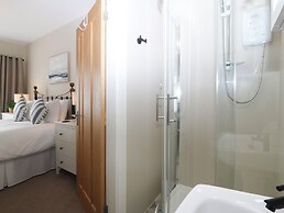 No.7 Plas Darien