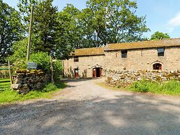 West Barn Bunkhouse