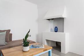 Athens Residence - Cozy Gem Near Acropolis