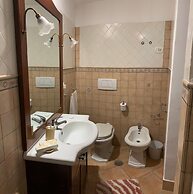 Annygiò House - De Vivo Realty