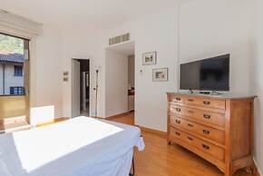 Welcoming Flats by Lake Como