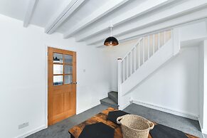 Newark Central Cottage