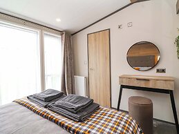 Hazelnut Lodge