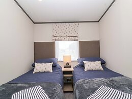 Hazelnut Lodge