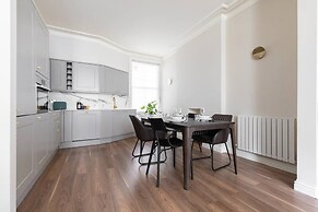 Abingdon Road IV by Onefinestay