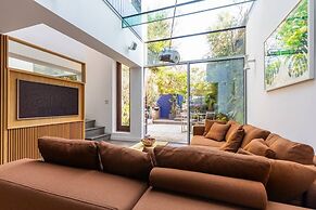 Albert Street V by Onefinestay