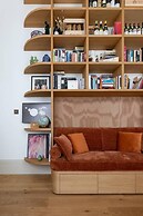 Spring Gardens by Onefinestay