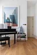 Spring Gardens by Onefinestay