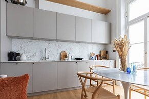 Spring Gardens by Onefinestay