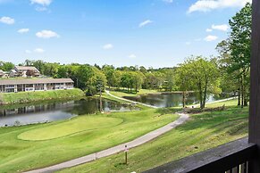 Relaxing 9th Hole View For 6!