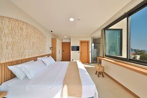 Lyxos Hotel