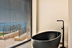 Lyxos Hotel
