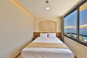 Lyxos Hotel