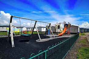 Big2vacation2 Exclusive at new Beach Caravan Park