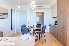 Aurora Apartment in Como