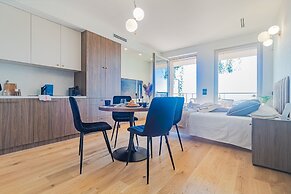 Aurora Apartment in Como