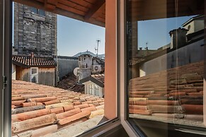 Domus in Como in Como