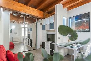Domus 2 in Como in Como