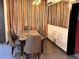 Ace Apartment