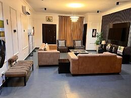 Ace Apartment